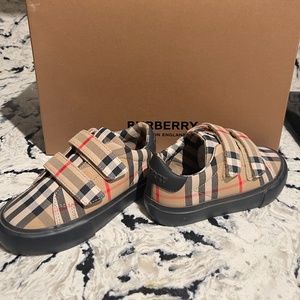 Children’s Mini markham check Grip strap sneakers